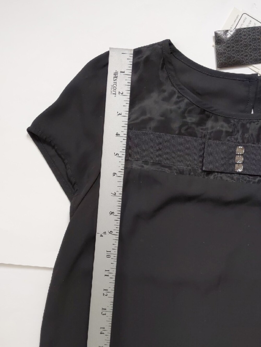 Black Short Sleeve Bow-Accent Blouse - Picture 5 of 9